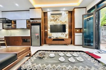 🏡 Bán nhà góc 5 tầng, sổ vuông, ngõ nông - Trương Định, Hà Nội