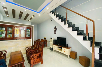Nhà hẻm oto Cầu Dứa Phú Nông - phường Tây Nha Trang chỉ 3tỷ700tr