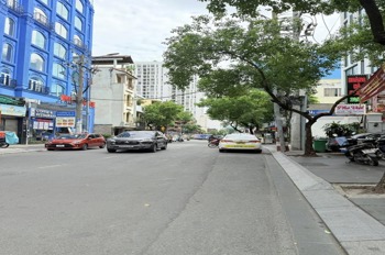Nhà đẹp hẻm xe hơi trung tâm Phú Nhuận - 7m ngang, 5 tầng, giá tốt