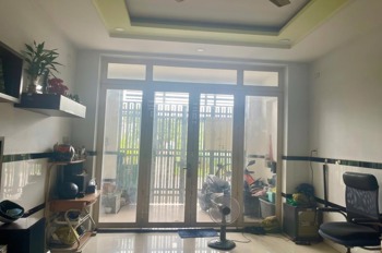 Bán Nhà Đẹp Bình Hưng Hòa, 3 Phòng Ngủ, Hẻm Xe Hơi - Giá 5.4 Tỷ