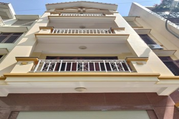 Bán nhà phố Trần Kim Xuyến 80m², 5 tầng, Mặt tiền 6m, Giá 37 tỷ - Cầu Giấy