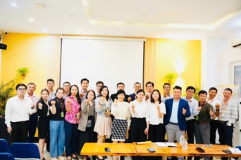 Tuyển dụng BĐS – Vạn Phú Land 123 Tân Bình, Số 8 Lê Trung Nghĩa. Chuyên Tân Bình - Tân Phú