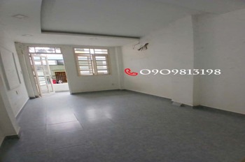 Bán Nhanh Nhà Phố Quận 5 - 4 Tầng, SHR, Giá Tốt