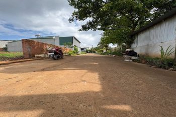 BÁN LÔ ĐẤT SIÊU TO – SÁT CỔNG SAU ĐẠI HỌC TÂY NGUYÊN 4 tỷ 5
Vị trí cực kỳ đắt giá – chỉ vài bước