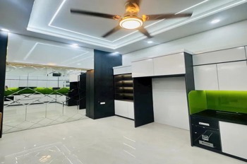 Bán nhà Ba Đình, Vĩnh Phúc - Full Nội Thất, 45m2, 5 Tầng