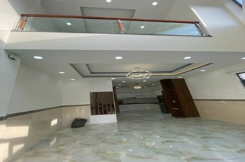 Bán nhà đẹp 5 tầng, xe hơi, 45m2, 8.1 tỷ - 3/2, vị trí trung tâm
