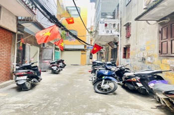 TRUNG PHỤNG- NGÕ THÔNG BA GÁC PHÓNG,  NHÀ DÂN XÂY – 42m x 6 Tầng chỉ 7.8 tỷ