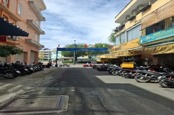 Siêu phẩm Lê Trọng Tấn: Nhà 2 Tầng, Hẻm Xe Hơi, Giá 10.3 Tỷ