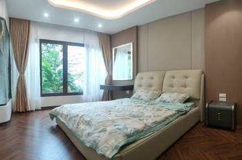 TRẦN DUY HƯNG 40M-13,7 TỶ-LÔ GÓC,THANG MÁY-NGÕ 3M,NỘI THẤT XỊN