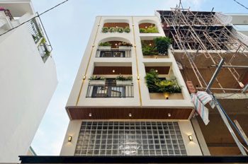 SIÊU PHẨM LÊ ĐỨC THỌ HẺM ĐẸP Ô TÔ VÀO TẬN NHÀ