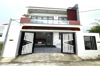 NHÀ 1 TRỆT 1 LẦU ĐẸP TẠI DIÊN KHÁNH CÁCH VÕ NGUYÊN GIÁP chỉ 300m