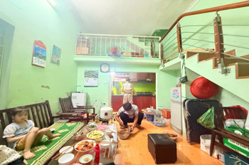 TRUNG TÂM BA ĐÌNH - GẦN PHỐ - NHÀ ĐẸP DÂN XÂY- Đội Cấn 33m,  4 Tầng,  ,7.2 tỷ