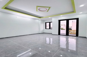 Siêu phẩm Gò Xoài: Nhà 3 Tầng, Hẻm Xe Hơi, Giá Chỉ 5.85 Tỷ