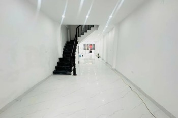 Bán nhà đẹp Trần Phú - Ô tô vào nhà, 58m², 5 tầng, Mặt tiền 3.5m