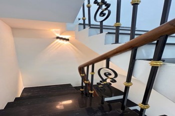 Bán nhà đẹp chính chủ, ngõ rộng, trung tâm Hai Bà Trưng - Giá cực tốt!