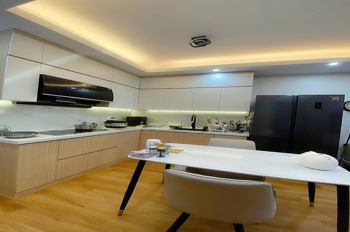 Căn hộ Hoàng Quốc Việt - Full Nội Thất - Ô Tô Tránh - Giá Tốt