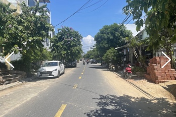Lô đất mặt tiền Nguyễn Đình Chiểu . DT:95,6m
