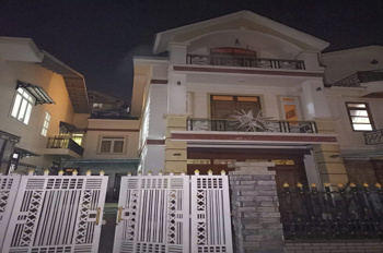 BÁN VILLA HÙNG VƯƠNG P9 ĐÀ LẠT - 5PN, FULL NỘI THẤT, HẺM Ô TÔ - 20 TRIỆU/THÁNG