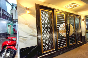 4 Tỷ nhỉnh: Cầu vượt 3/2 Quận 10 - Căn góc 2 view 3 Phòng ngủ 4 Tầng Full nội thất. VŨ 0933910039