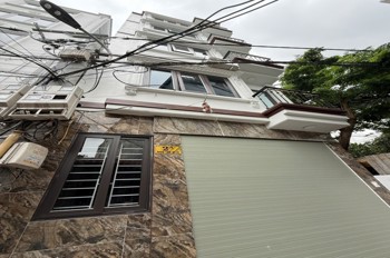 🏡 NHÀ MỚI CẠNH NHỔN 38m2 – FULL ĐỒ NỘI THẤT – GIÁ : NHỈNH 6TỶ 🏡

🏠
🛋️