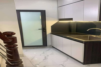 Bán nhà ngõ 364 Minh Khai, 18m2 x 3 tầng, Giá 3.75 tỷ - Vị trí đẹp, giao thông thuận tiện