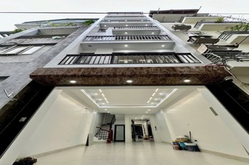 Bán Nhà Hồng Tiến, Bồ Đề 7 Tầng, 42m², MT4m, Ô Tô Vào Nhà - Giá 14 tỷ