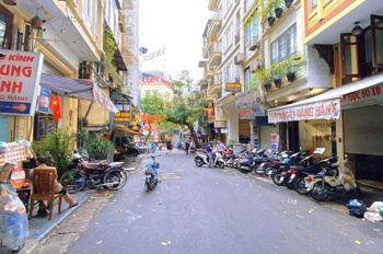 MẶT PHỐ  PHỐ CỔ  HÀNG HÀNH 
-  SIÊU PHẨM LUÔN TÒA NHÀ APARTMENT 10 TẦNG - THANG MÁY HIỆN ĐẠI - 2