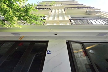 Bán nhà thang máy Ba Đình - Đội Cấn 35m2, 10.35 tỷ - Vị trí trung tâm, thiết kế hiện đại