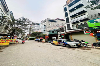 BÁN NHÀ PHẠM VĂN ĐỒNG_CÔNG VIÊN HÒA BÌNH 100 M,8 TẦNG,VỈA HÈ 5M,DOANHTHU 100 TR THÁNG,CHÀO:37,9 TỶ