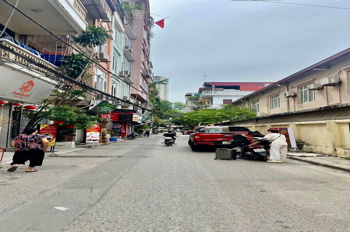 Bán nhà Đa Sỹ, Hà Đông, 39mx5 tầng, nhà mới đẹp, ở ngay, full nội thất giá 5.4 tỷ