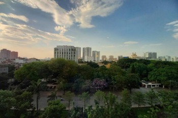 Bán tòa nhà văn phòng/kinh doanh mặt phố Hoàng Quốc Việt, Cầu Giấy - 230m2 - 160 tỷ