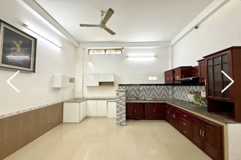 Nhà 2 tầng lô góc Trưng Nữ Vương . DT:62m , ngang 4m6