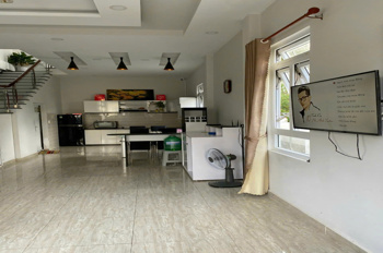 BÁN VILLA FULL NỘI THẤT CAO CẤP ĐỒI THÔNG TIN ĐÀ LẠT