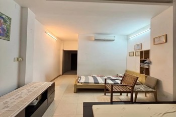 Bán Nhà 4 Tầng Ngã Sáu Cộng Hòa - Vị Trí Vàng Kinh Doanh