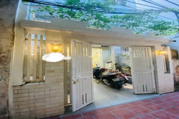 Bán Nhà Vũ Tông Phan - 38m2, 3 Bước Ra Phố, Ô Tô Đỗ Cận Nhà - Giá Gần 8 Tỷ