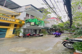 Bán nhà Nguyễn Phúc Lai - Lô Góc - Ô Tô Tránh - Mặt Tiền Rộng 71m2
