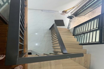 ♥ Nhà Ông Ích Khiêm gần Cầu Rồng, kiệt rộng, gần 30m2, gác lửng mới đẹp, nhỉnh 2 tỷ