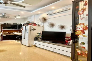 Bán Nhà Phố Kim Mã - 36m2, 5 Tầng, Giá 6.2 Tỷ - Vị Trí Đẹp, Thông Thoáng