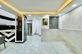 Bán Nhà Mặt Tiền Phạm Hữu Chí, Quận 5 - 48m2, SHR - Giá 4 Tỷ 100 Triệu
