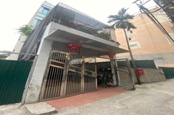 Bán nhà Ngọc Thuỵ, Long Biên 4 tầng, 70m², ô tô vào nhà - 13 tỷ