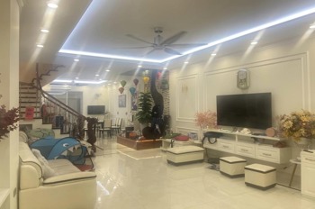 Bán nhà ngõ Hoàng Hoa Thám, Ba Đình - 56m², 5 tầng - Giá 8.6 tỷ