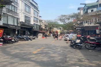 Bán tòa nhà mặt phố Hàng Buồm Hoàn Kiếm 293m2, 8 tầng, MT 10m - Giá 255 tỷ (Thương lượng)