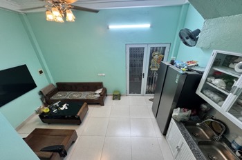 Bán nhà Gia Quất Long Biên 37m- Nhỉnh 4 tỷ ( TL)