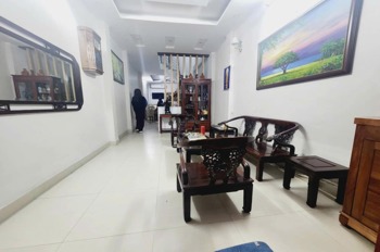 Nhà Đẹp Như Mơ Đội Cấn: 46m2 x 5 Tầng, Cách Mặt Phố 10m, Có Thang Máy