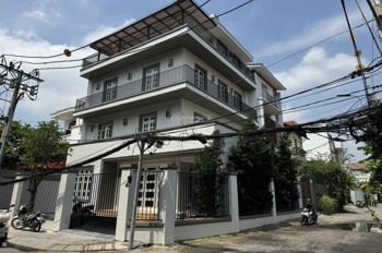 Biệt Thự Góc 2 Mặt Tiền Thảo Điền - Vị Trí Độc Tôn, Giá Tốt