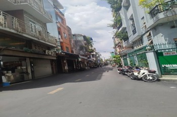 Bán Nhà Phố Quận 3 - 36m2, Hẻm 5m Thông Thoáng, Giá 8.4 Tỷ
