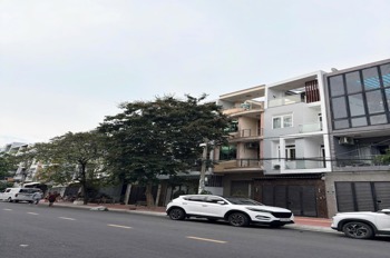 Nhà Mặt Tiền Quận 8 - 4 Tầng, 20m - Gần ParcMall - Giá 14 Tỷ