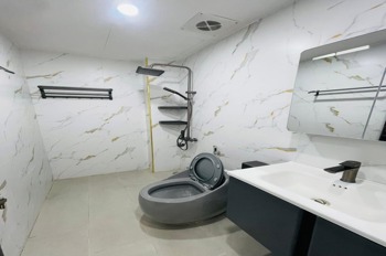 Nhà Tây Hồ 6 Tầng, 51m² - 13.7 Tỷ - Gần Hồ Tây, Ô Tô Tránh