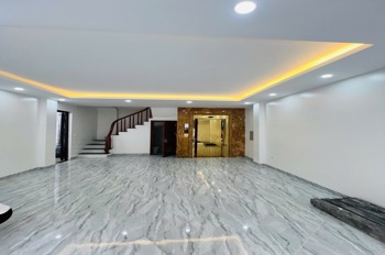 Nhà Phân Lô 7 Tầng, Thang Máy, Ô Tô Tránh - Đội Nhân - Giá 17.8 Tỷ