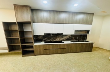 Nhà Phố Chương Dương Độ - 31m² - 5 Tầng - Giá Tốt